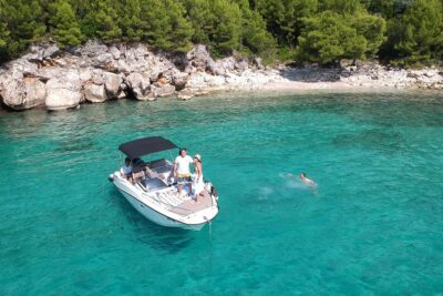 Full day Private Boat Tour to Elaphite Islands and South Mljet - Dubrovnik from the water: local skipper energy and onboard fun
