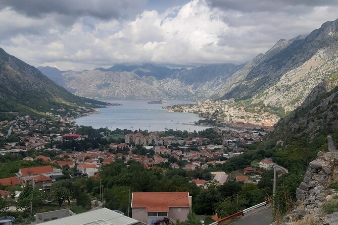 Group Montenegro Day Tour from Dubrovnik - Kotor Old Town Walk: What You’ll See and the Wall Entrance Reality