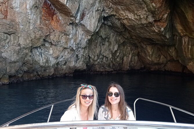 Half-Day Private Speed Boat Tour in Dubrovnik on Elaphiti Islands - Leaving Dubrovnik: Western Coast Views from the Main Port