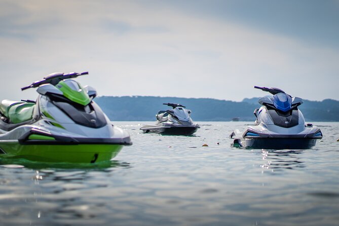 Jet Ski Safari Tour 2h - Meeting at Masarykov put 12 and getting on the water
