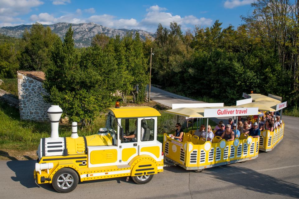 Konavle Valley: Tour with Wine Tasting from Dubrovnik - Food on the route: ploughman’s lunch and local snacks