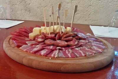 Konavle wine tasting tour from Dubrovnik with 2 vinery's - Dubrovnik pickup and timing: the part that needs your attention