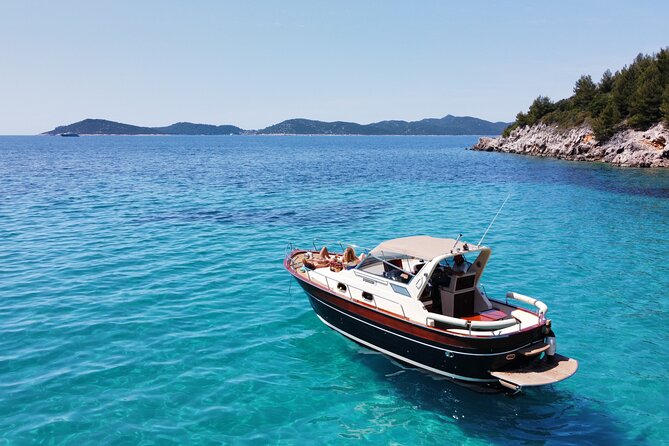 Luxury Elaphite Islands half day Cruise with lunch Apreamare - Who should book this Elaphiti islands cruise