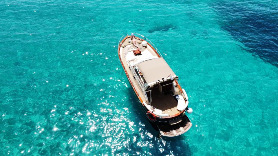 Luxury Private Boat Tour to Elaphiti Islands (4 hours) - Key things you’ll notice on this Elaphiti boat day