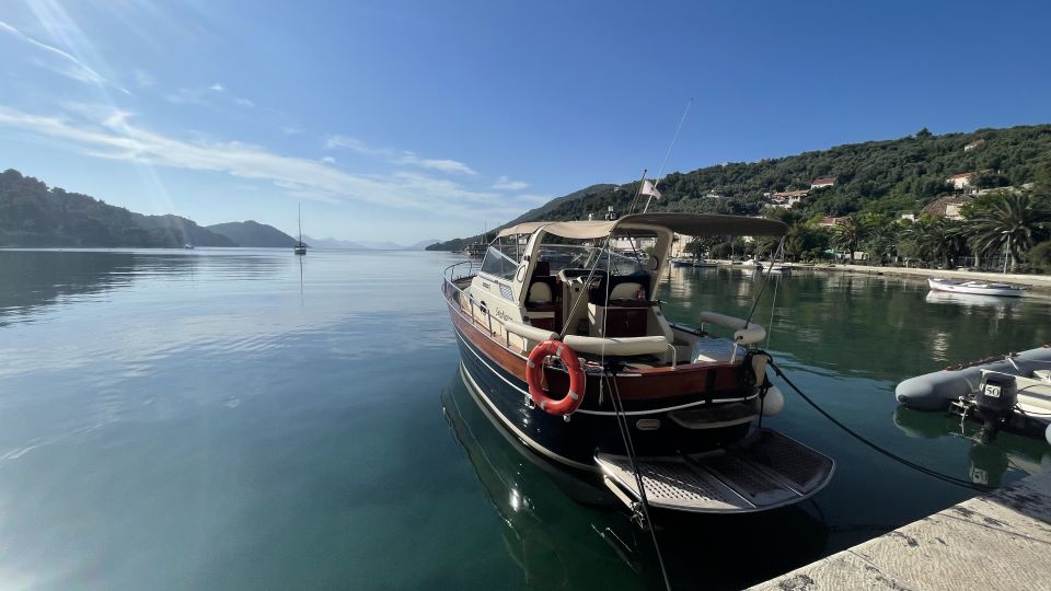 Luxury Private Boat Tour to Elaphiti Islands (4 hours) - Your 4 hours at sea: customization that changes the vibe