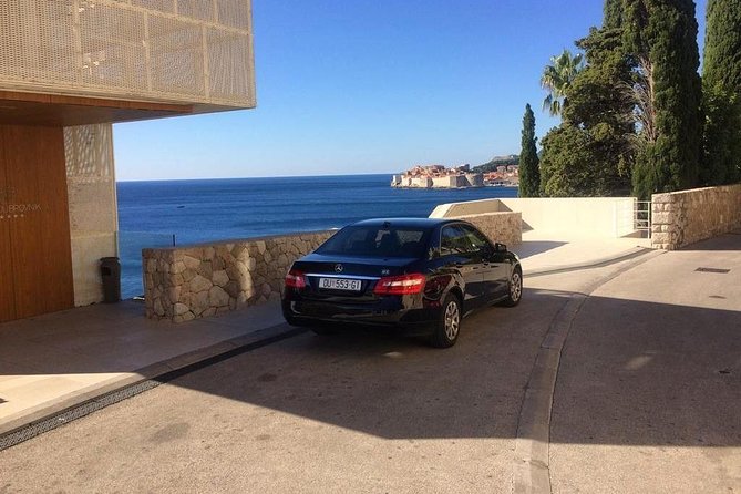 Luxury private transfer: Dubrovnik to Dubrovnik airport - Timing the drive: why 30 to 45 minutes can feel longer