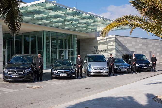 Luxury private transfer: Dubrovnik to Dubrovnik airport - What happens once you’re on board: the parts you’ll notice
