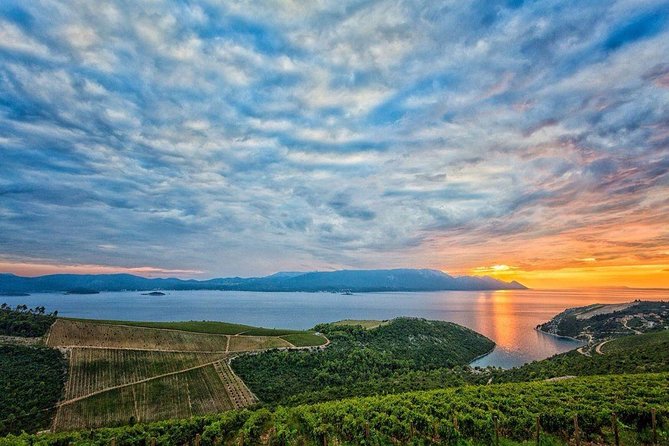 Luxury private transfer Split - Dubrovnik with lunch in Ston - Ston’s stone walls: the stop that makes the drive worth it