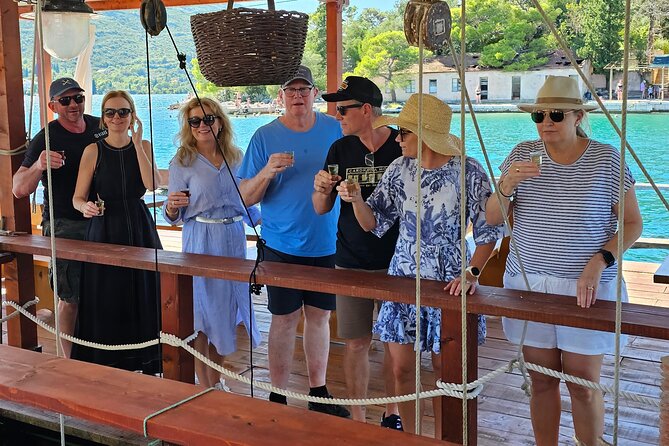 Luxury Wine and Oyster tasting - Comfort and control: private transport from Dubrovnik