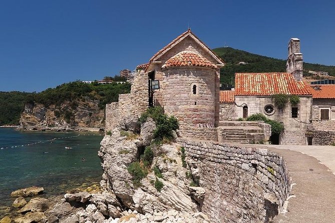 Montenegro Private Tour - Transportation and comfort: why private matters on a border day