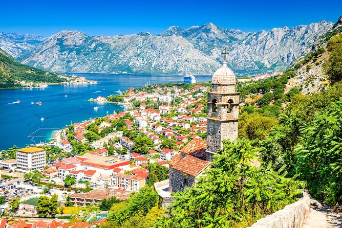 Montenegro Private Tour from Dubrovnik: Kotor & Perast - The drive: photos over Stari Grad and a calmer border crossing