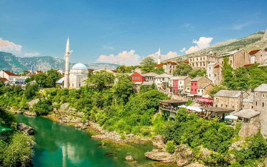 Mostar and Počitelj Day Trip from Dubrovnik - How the English guide makes the stops click (Dan and Tomi included)