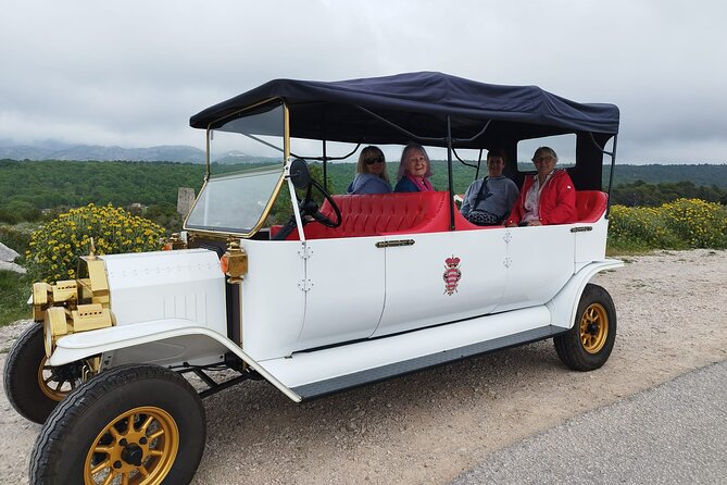 OLD CAR DUBROVNIK private sightseeing tour - King’s Road: Game of Thrones Fans Get Their Moment
