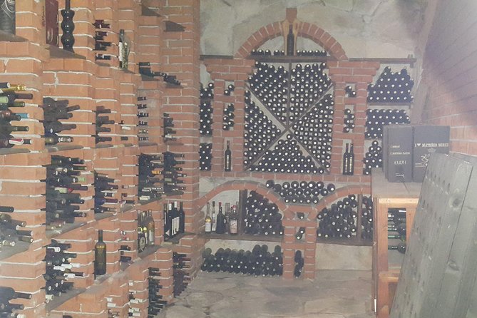 Pelješac Wine, Beach and Lunch - Relaxing Tour from Dubrovnik - Dingač Tunnel: the quick viewpoint that explains the hills