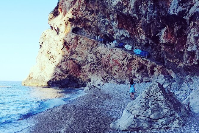 Picnic on Croatian Secret Beach - Reaching the secret beach: access, care, and why it stays quiet
