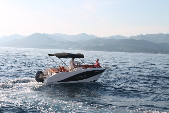 Private 4h Boat Tour Elaphite Islands with Barracuda 545 - Weather is the real manager of this itinerary