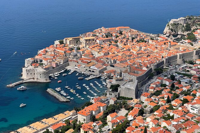 Private AirPort Transfer Dubrovnik by CRUISER TAXI - Timing and booking: when to lock it in