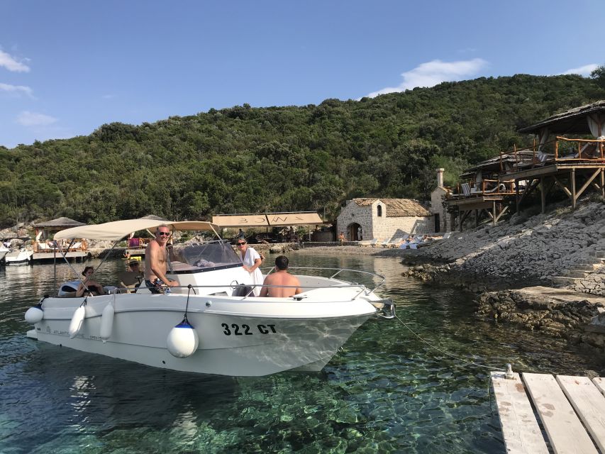 Private boat tour from Dubrovnik/Cavtat to Elafiti islands - Old Town photo views: the quick scenery moment you’ll remember