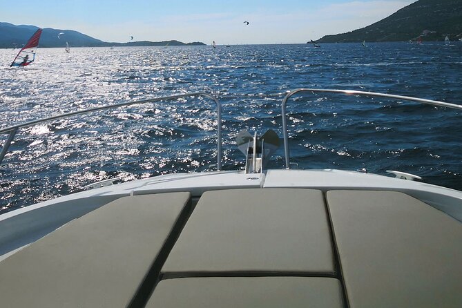 Private Boat Tours Dubrovnik to Hvar - Arriving in Hvar: 1.5 hours of island time to make it count