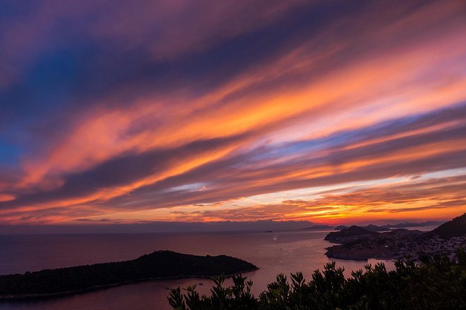 Private Dubrovnik Champagne Sunset Cruise - Champagne toast on deck: what’s included and how to make it feel worthwhile