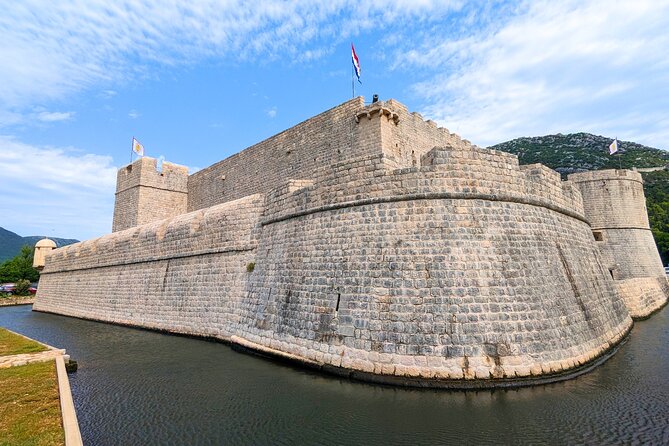 Private Full Day Peljesac Wine Tasting Tour from Dubrovnik - Ston: medieval walls, salt pans, and oyster country