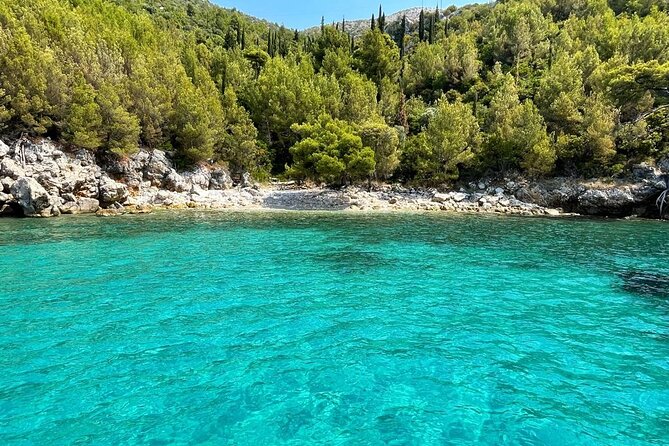 Private Full-Day Tour of Elaphiti Islands by Speedboat - Price and value for a group up to 8
