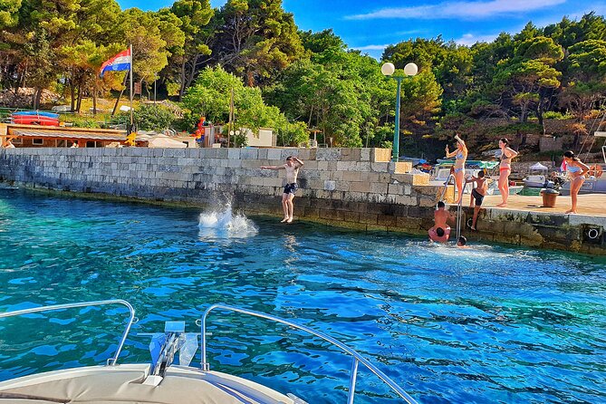 Private Half day Elafiti islands and Blue cave tour - Skippers, comfort, and the value of a private rhythm