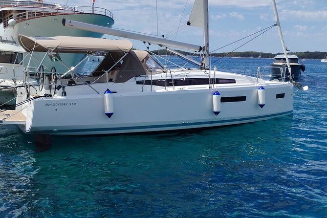 Private Inter-Island Tour from Dubrovnik to Elaphiti Islands - Time back near Dubrovnik: beaches and less-crammed views
