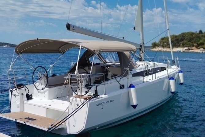 Private Inter-Island Tour from Dubrovnik to Elaphiti Islands - Snorkeling, snacks, and the onboard comfort details that count