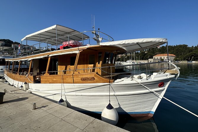 Private speedboat tour to Elaphiti Islands - Trusting the skipper: what you should ask Marinero