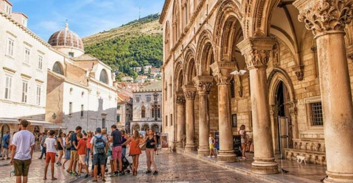 Private Tour: Dubrovnik Highlights Walking Tour - Stradun to Onofrio’s Fountain: The First Real Wow Moment