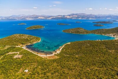 Private Tour: Ston and Peljesac Peninsula Day Trip with Wine Tasting - Driving the Dalmatian Coast Without Turning It Into a Transit Day