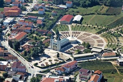 PRIVATE TOUR to Medugorje, Kravice waterfalls and Mostar - Stop 1: The Viewpoint Break at Most Dr. Franjo Tuđman