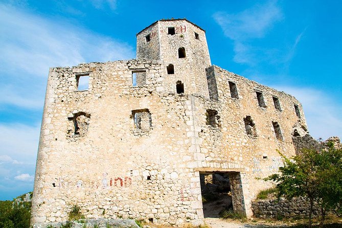PRIVATE TOUR to Mostar, Stolac, Pocitelj & Blagaj by CRUISER TAXI - The Driver-Guide Factor: Why Elvir’s Style Shows Up in the Reviews