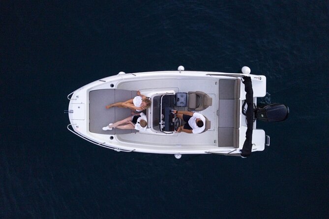 Private tour to the Elafiti with Barracuda 545 - half day 4h - Why a private Elafiti half-day beats the big-group boat day