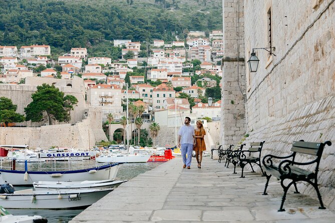 Private Vacation Photography Session with Local Photographer in Dubrovnik - Old Town streets: the classic Dubrovnik photo set
