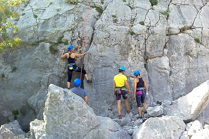Rock Climbing in Dubrovnik - Route grades (4b to 7a) and how the guide keeps everyone included