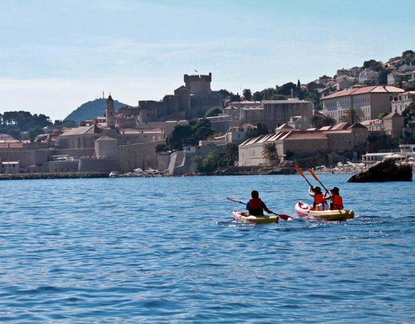 Sea Kayaking - Betina Cave snorkeling break: accessible from the seaside only