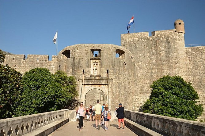 Srdj hill scenic panorama drive and Dubrovnik Old Town PRIVATE TOUR - Stop 2: Mount Srd from the Bunkers Near the Cable Car Station