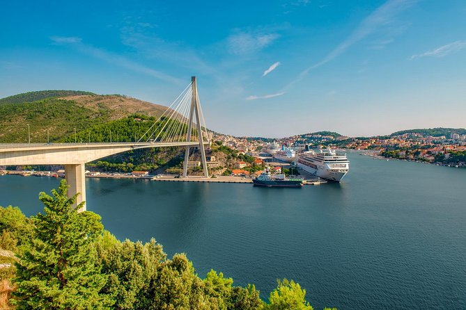 Srdj hill scenic panorama drive and Dubrovnik Old Town PRIVATE TOUR - Pickup and the Air-Conditioned Vehicle Comfort Factor