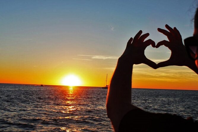 Sunset Cruise - Lokrum Island: pigeon cave photos and the sunset moment