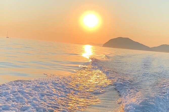 Sunset Tour–A Sunset That Isn’t Stuck in Front of the Old Town - What’s included, and what you should plan around