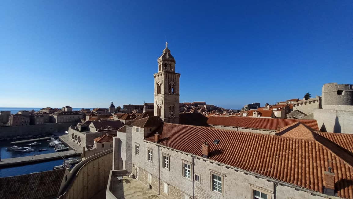 Sunset Wall Walk: 75-Minute Guided Tour & Free Exploration - Finding the right starting point: Revelin to Ploče Gate area