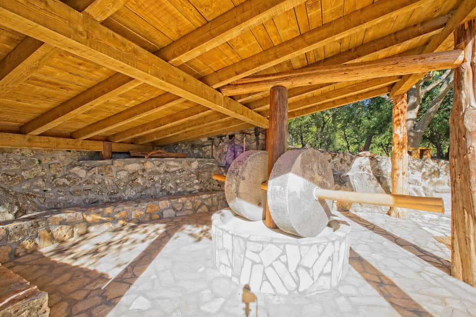 Taste & Tradition of Dubrovnik Countryside - Who this Konavle countryside tour fits best